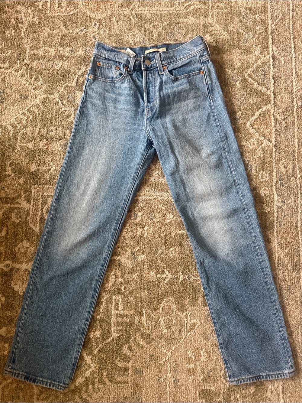 Levi’s wedgie Straight-Leg Jeans - Picture 1 of 5